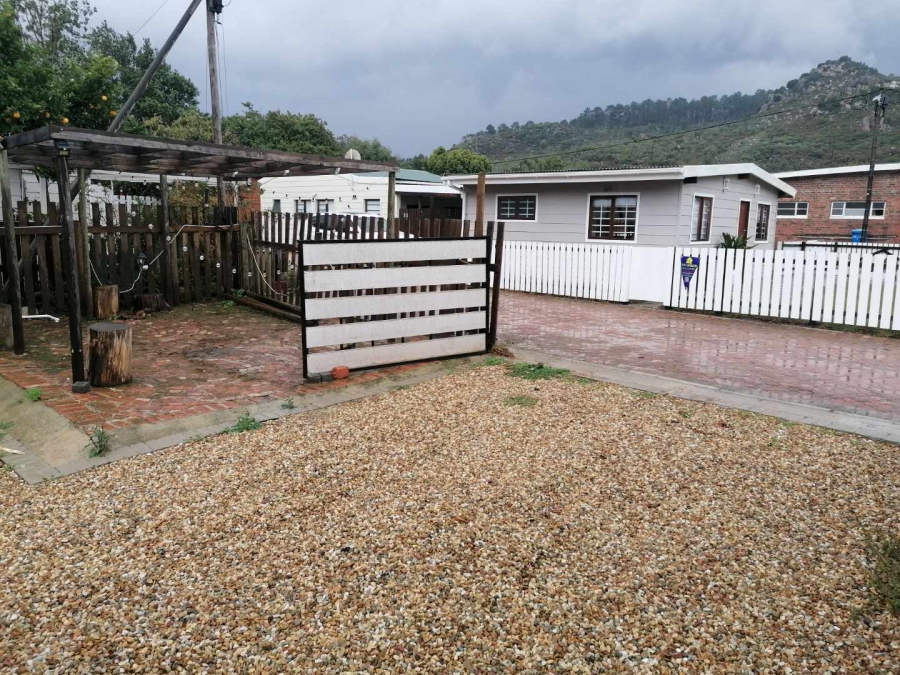 2 Bedroom Property for Sale in Franschhoek Western Cape